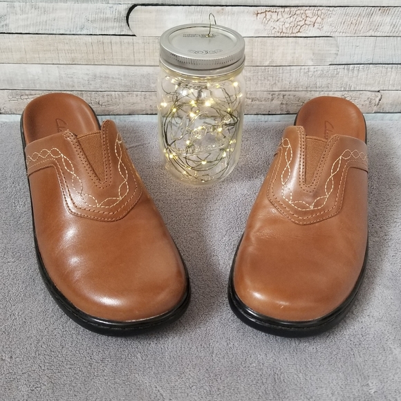 Clarks Shoes - Clarks Tan Leather Mules